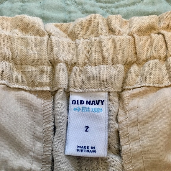 Old Navy Shorts - Picture 2 of 4
